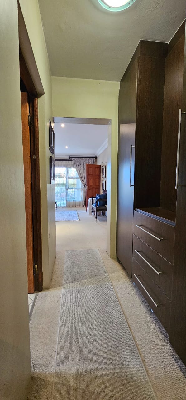 4 Bedroom Property for Sale in Birdwood Estate North West